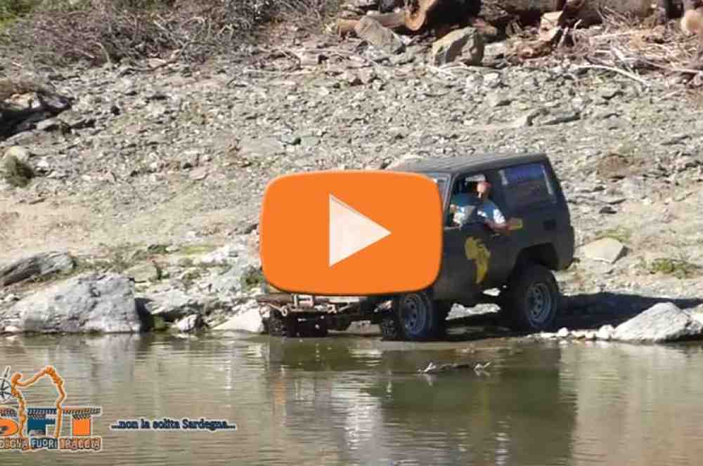 Videos Gué du Flumendosa en véhicule tout terrain – Sardaigne
